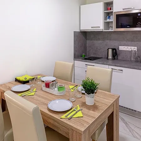 Apartman B 哈拉霍夫 外观 照片